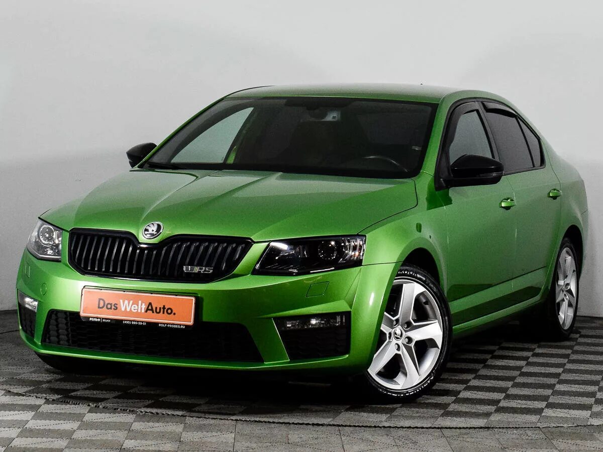 Skoda Octavia RS 2014. Skoda Octavia зеленая. Skoda Octavia RS Green. Skoda octavia цвета