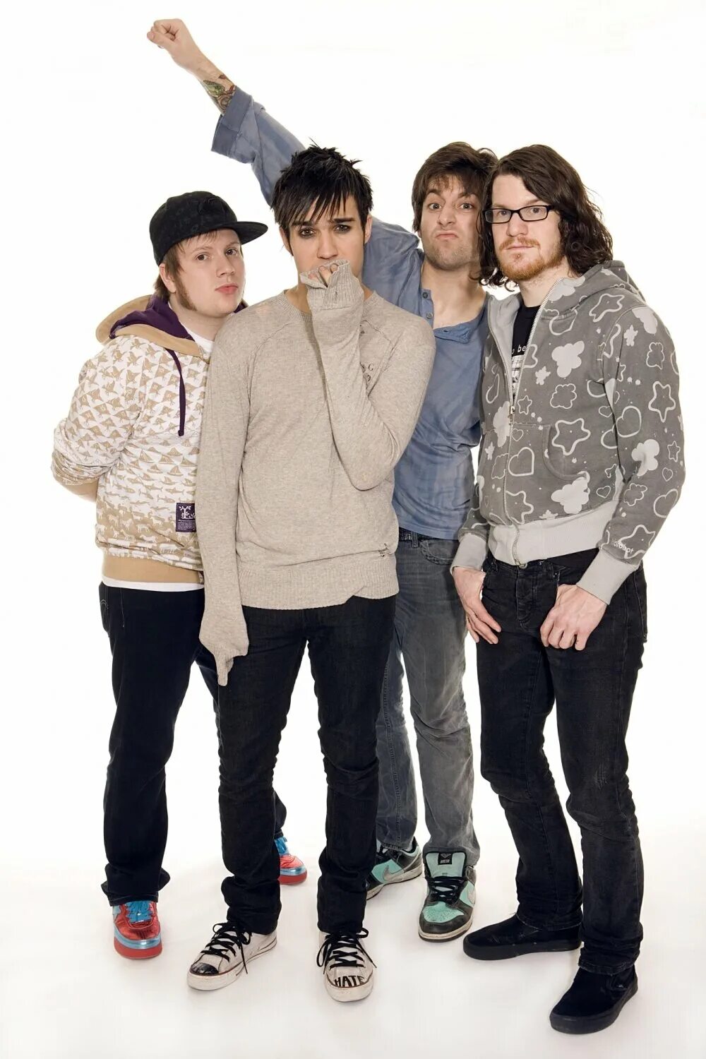 Fall out boy 2022. Fallout boy группа. Fall out boy 2022. Фоб школа. Fall out boy 2001.