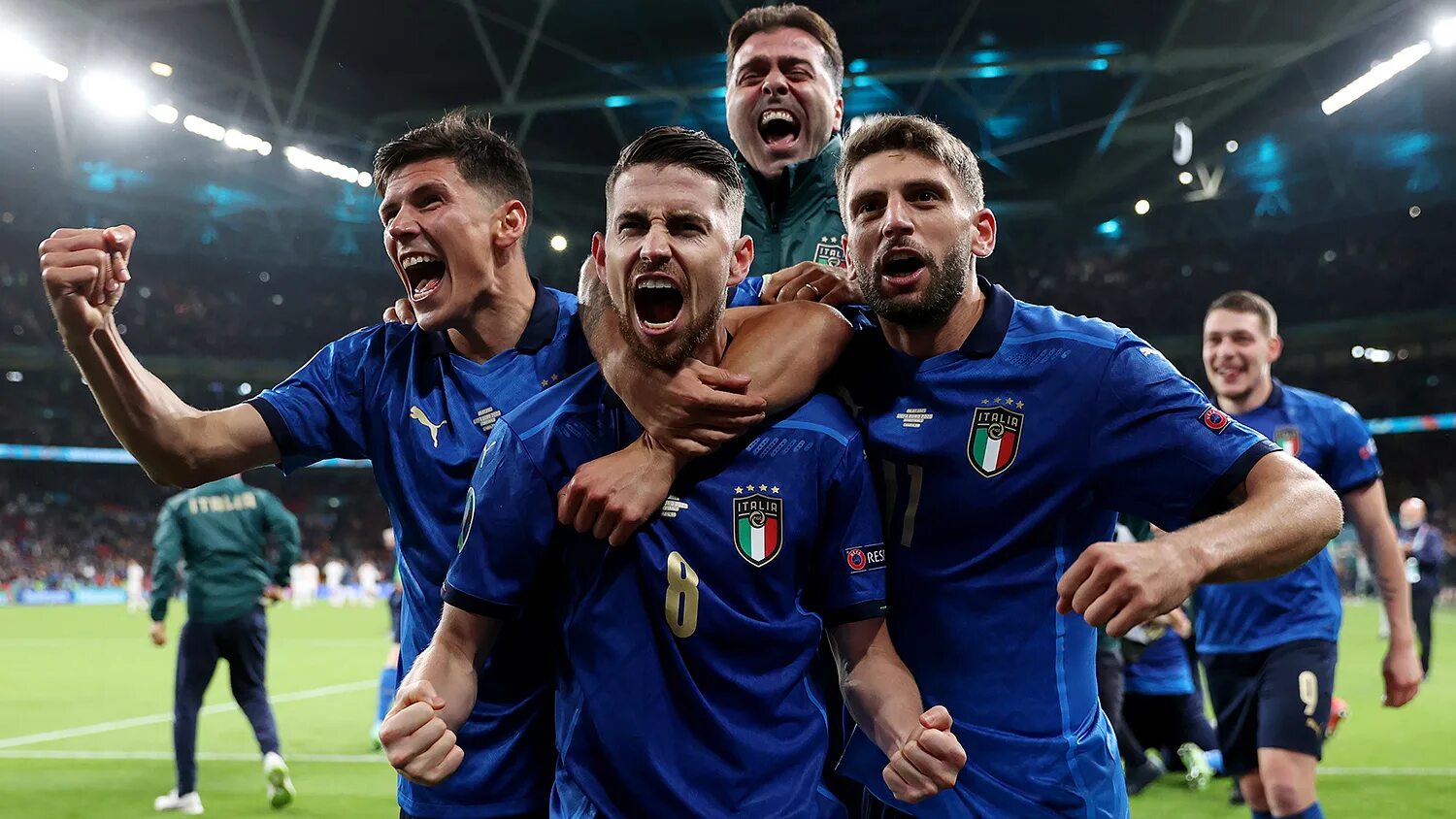 Футбол 1 8 европы. Сборная Италии по футболу евро 2020. Сборная Италии по футболу 2021 евро. Сборная Италии чемпион Европы. Финал евро 2020 по футболу Италия Англия.