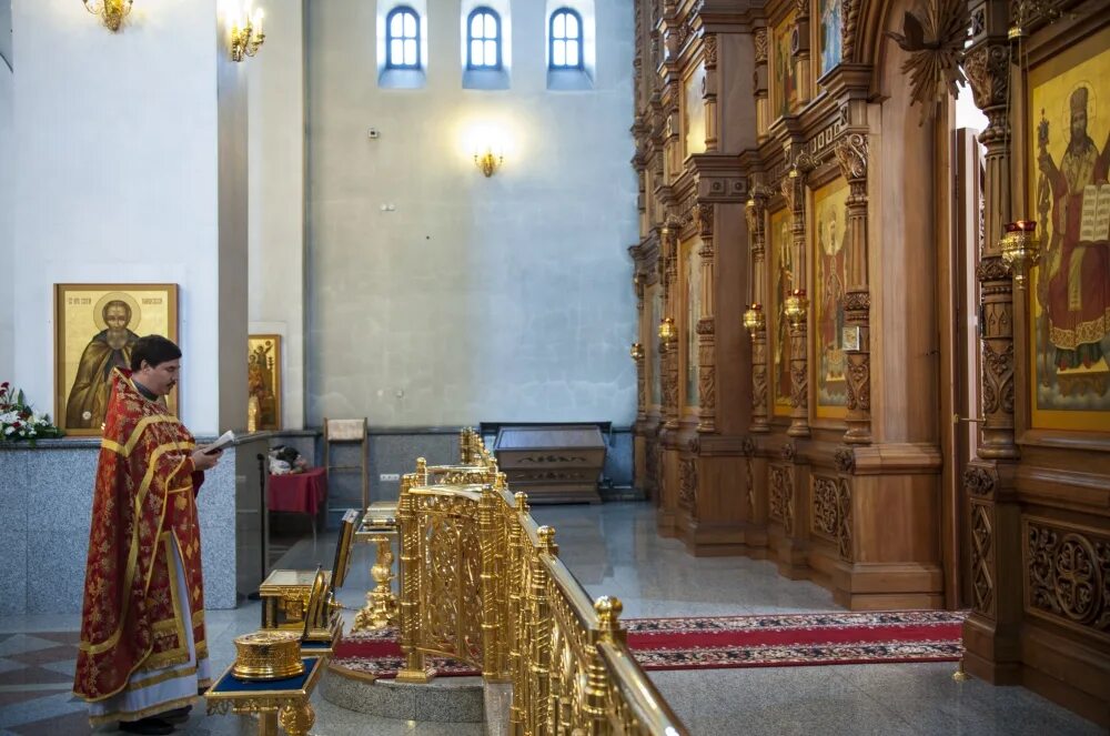 кимры часовня пророка захарии и праведной елисаветы. служба в храме елизаветы. пасха в храме христа спасителя 2021. храм елисаветы в опалихе. пасхальная служба.