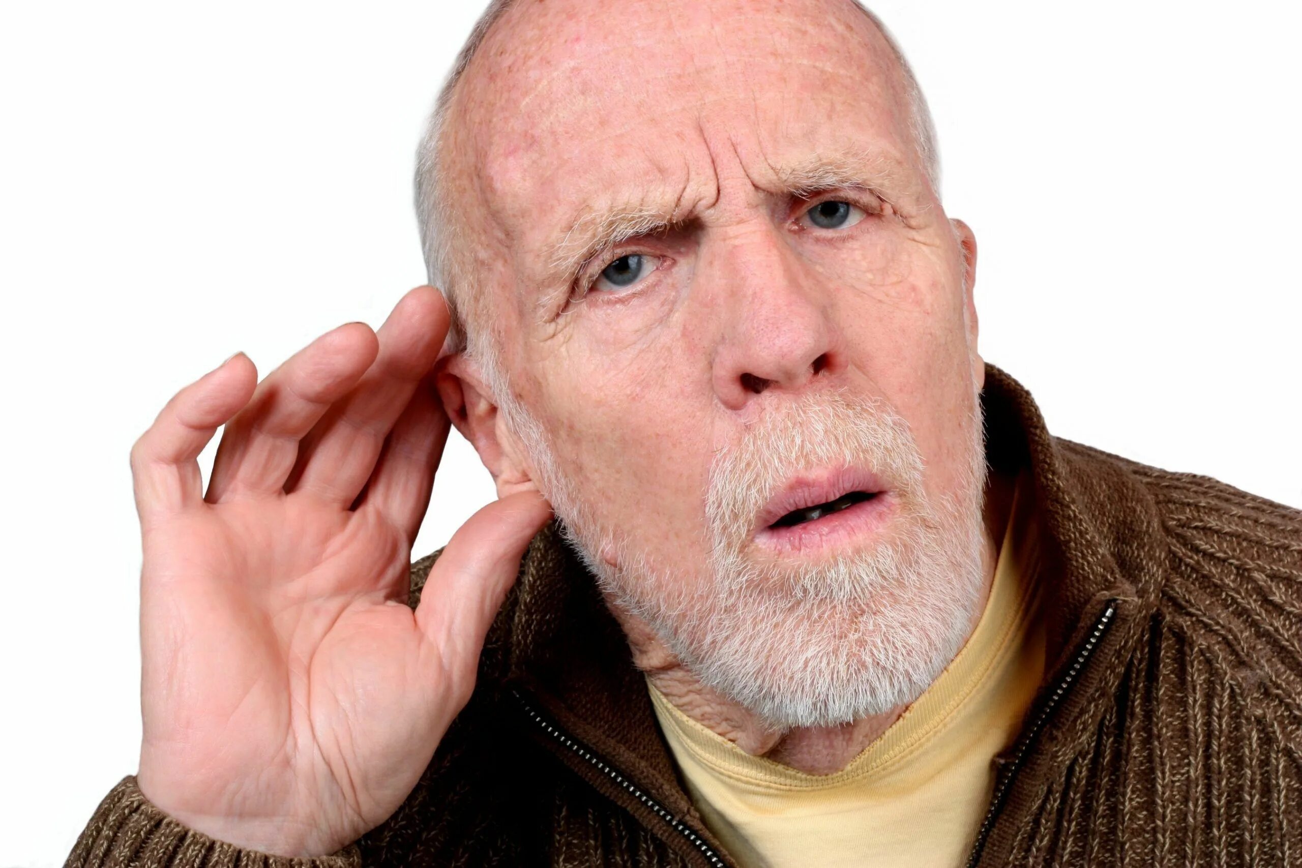 Слышит мужские. Глухой человек. Глухой дед. Человек не слышит. Глухой мужчина.