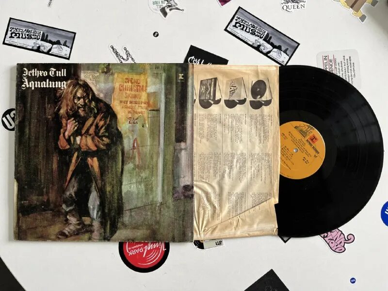 Dusty beats. стиляги заставка. Eric clapton 1985. группа диктофон. Sample magic - bloq.