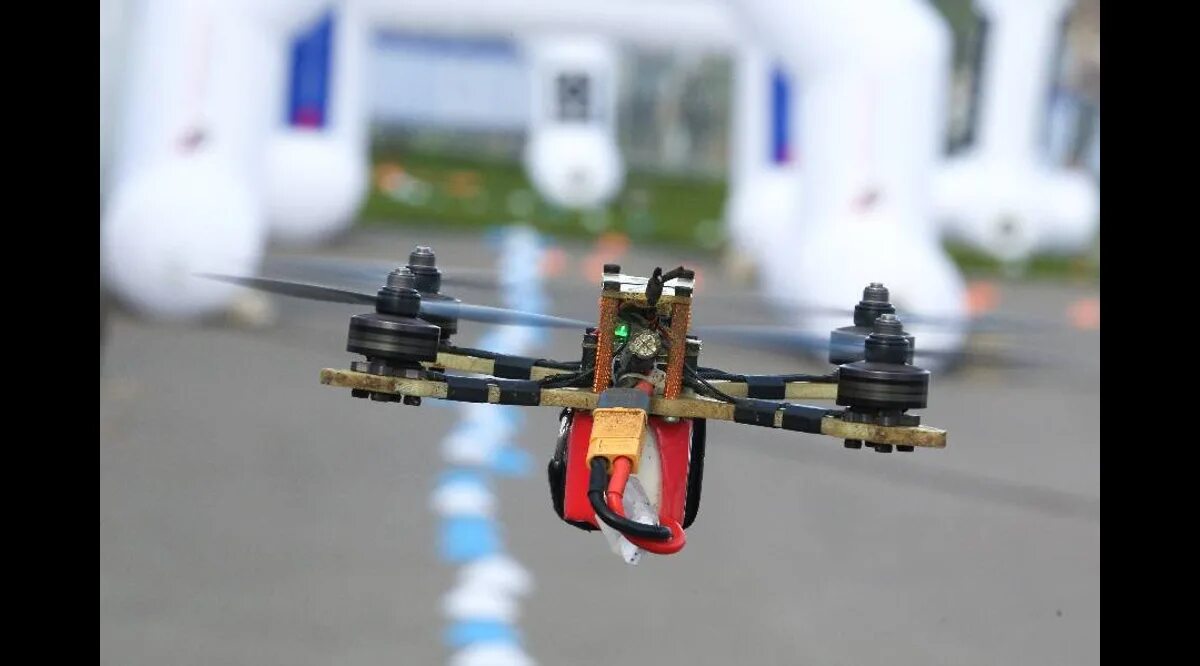 Window unit for uav delivery. Дрон сбс. Дрон рейсинг квадрокоптеры. Dji fc3170. Дрон сбс.