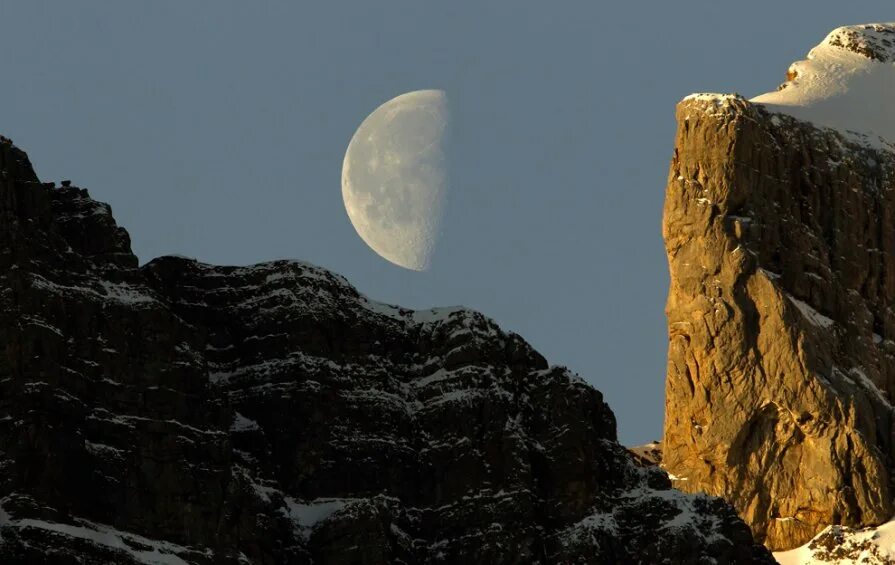 фаза луны la.