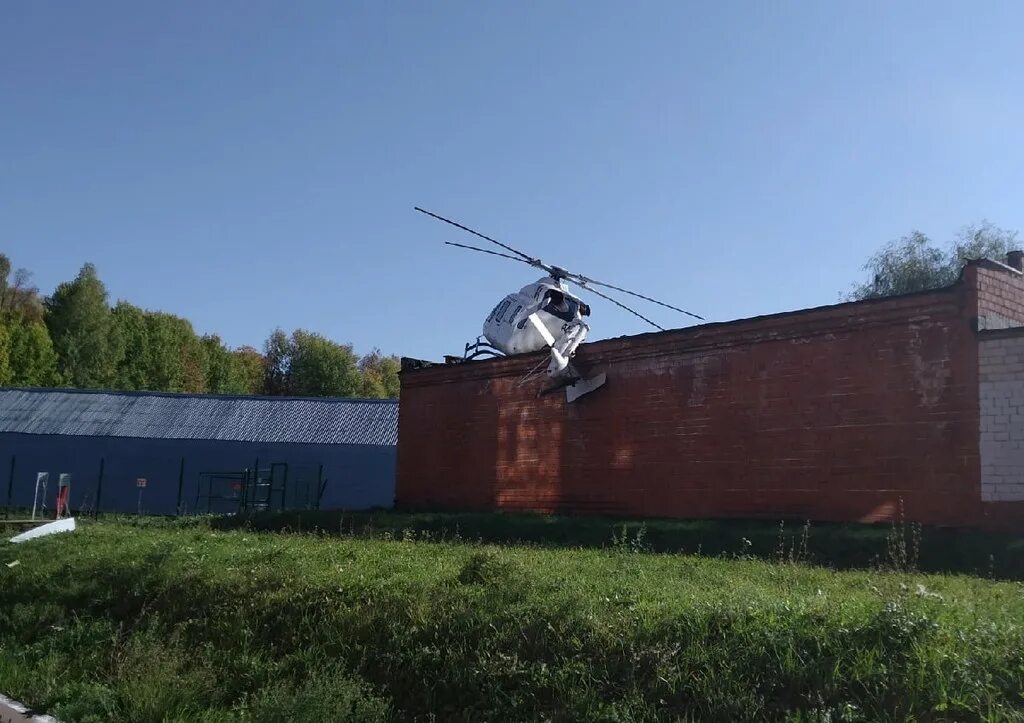 Ижевск пересадка. В ижевске упал вертолет на ркб. ижевск вертолет санавиация. касимово вертолёт. 1 ркб ижевск вертолет.