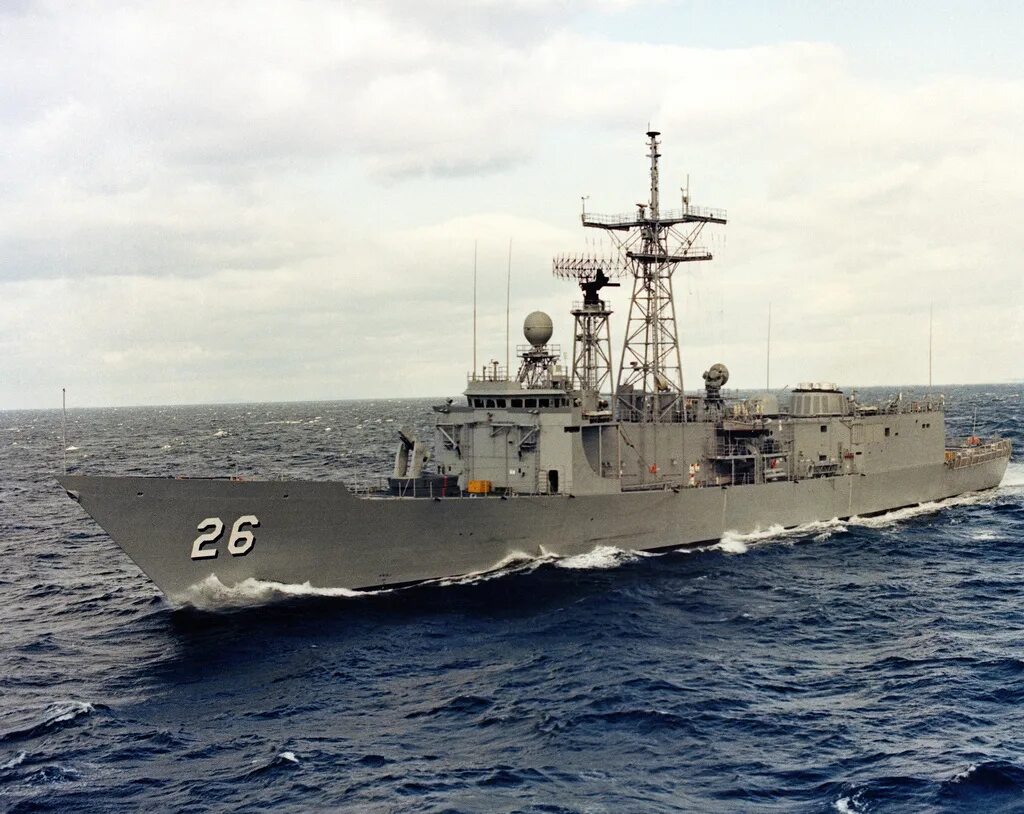 Uss stark. USS Stark (FFG-31). Пехотный корабль. 26 Корабль. Парусник Oliver Hazard Perry.