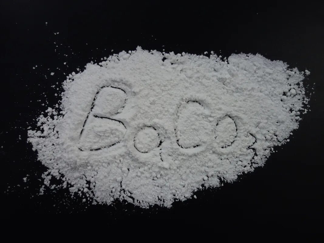 Взвесь сульфата бария в воде. Карбонат бария это соль. Порошок baco3. Соли бария. Карбонат + сульфат бария.