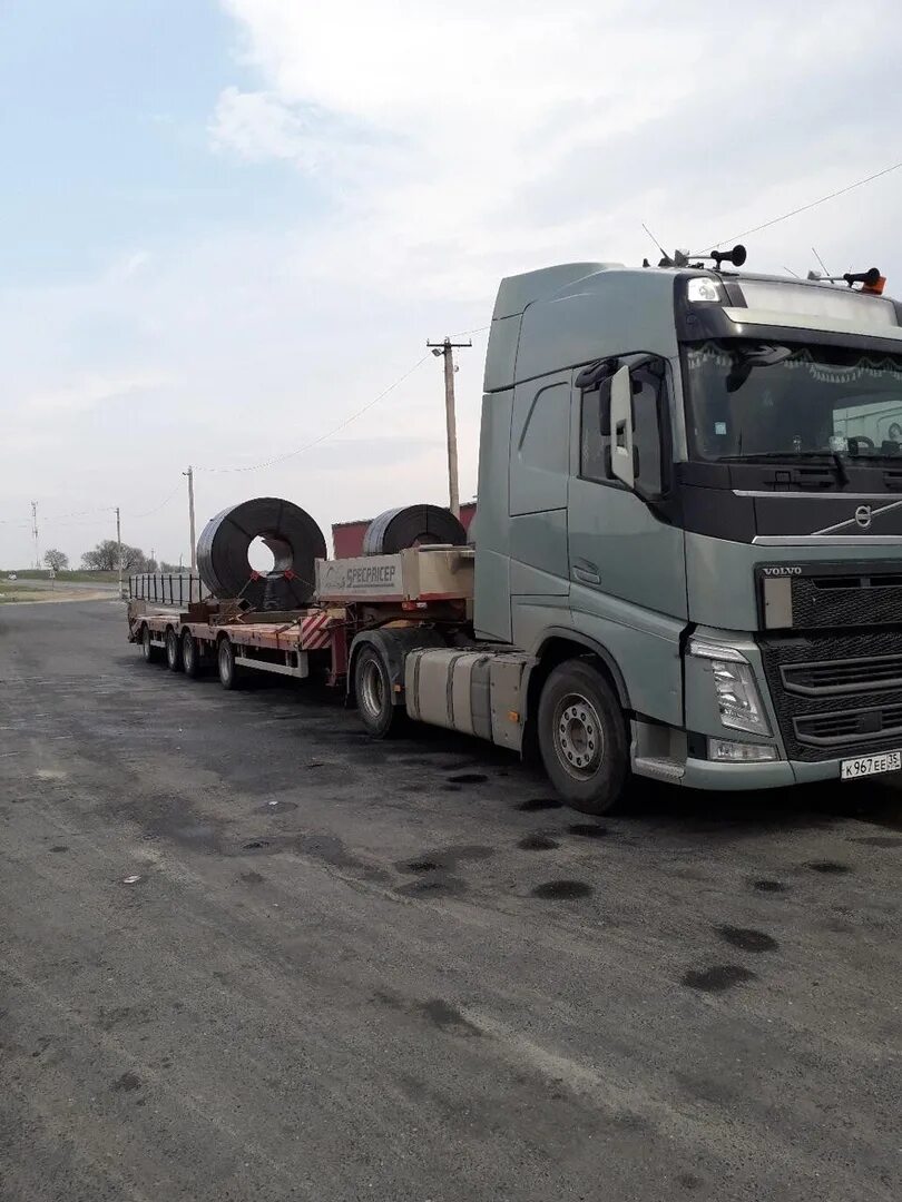 Ищу работу водителем в вологде. Скания евро 6. Машины категории е. Работа в вологде водителем категории е. Скания r420 бортовая.