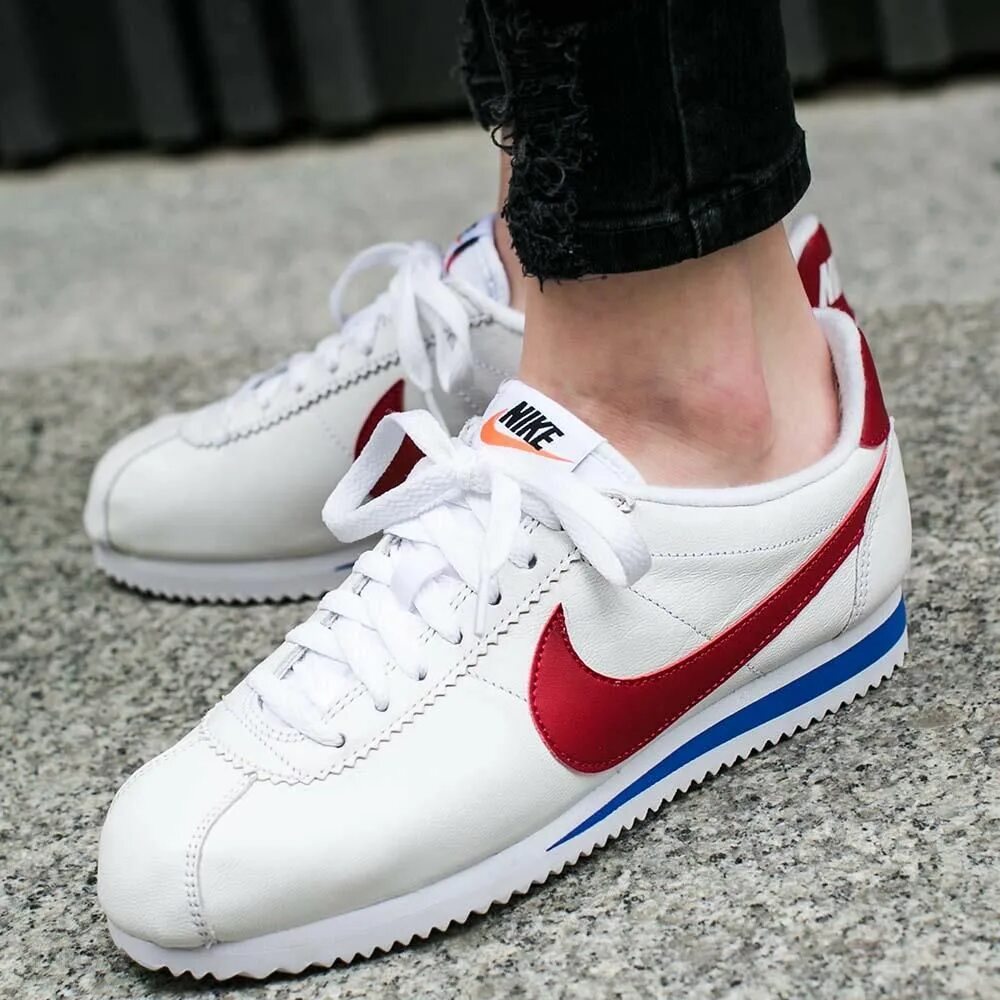 Классические найки. Nike Classic Cortez Leather Forrest Gump. Nike Cortez Forrest Gump. Nike Air Cortez. Nike Cortez Basic Forest Gump.