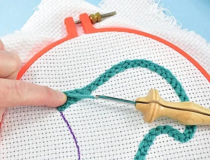 ковровая вышивка punch needle. игла пробивная 15*18*42*3,5 b222. Punch needle техника вышивания. Punch needle пряжа. ковровая вышивка punch needle.