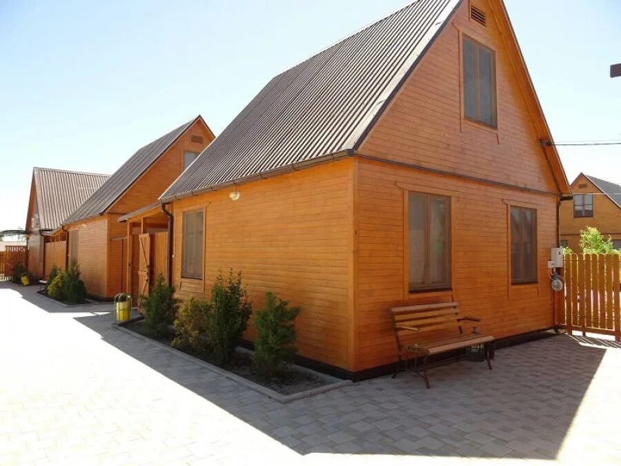 Голубицкая курортная 95 а. Голубицкая estate. Голубицкая снять домик у моря недорого. Голубицкая гостевой дом у моря. Дом у моря голубицкая.