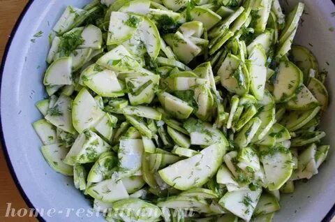 Кабачки с кислым молоком