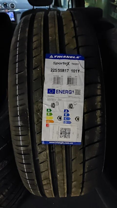 225 55 r17 101y. 225/55 R17 Triangle Sportex th201 101y. Triangle th201 225/55 r17 101y. 225/55 R17 <Triangle> (th201) 101y (асимметричный; премиум). Triangle th202 effexsport 225/55 r17 101y XL.