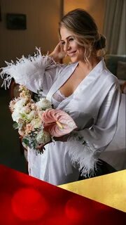 Халат с перьями