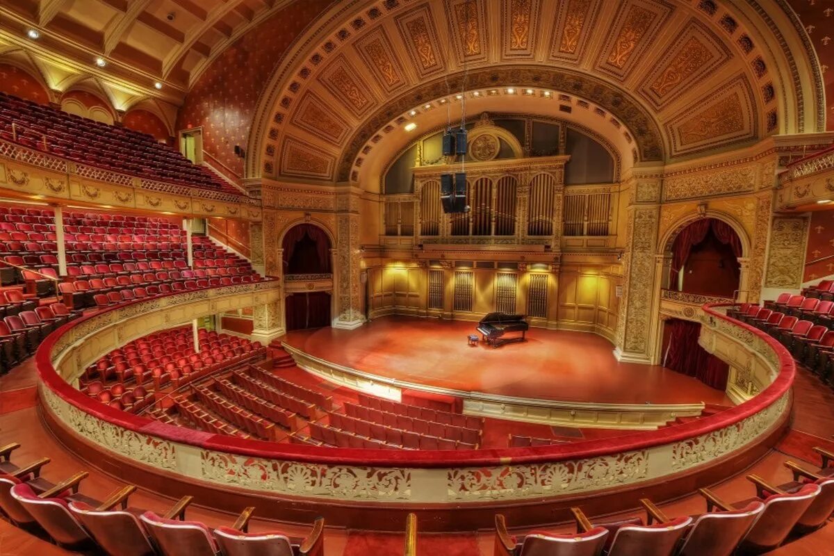 Карнеги холл в нью-йорке. Концертный зал в нью йорке карнеги. Концертный зал карнеги холл. Карнеги холл в нью-йорке. Концертный зал карнеги холл.