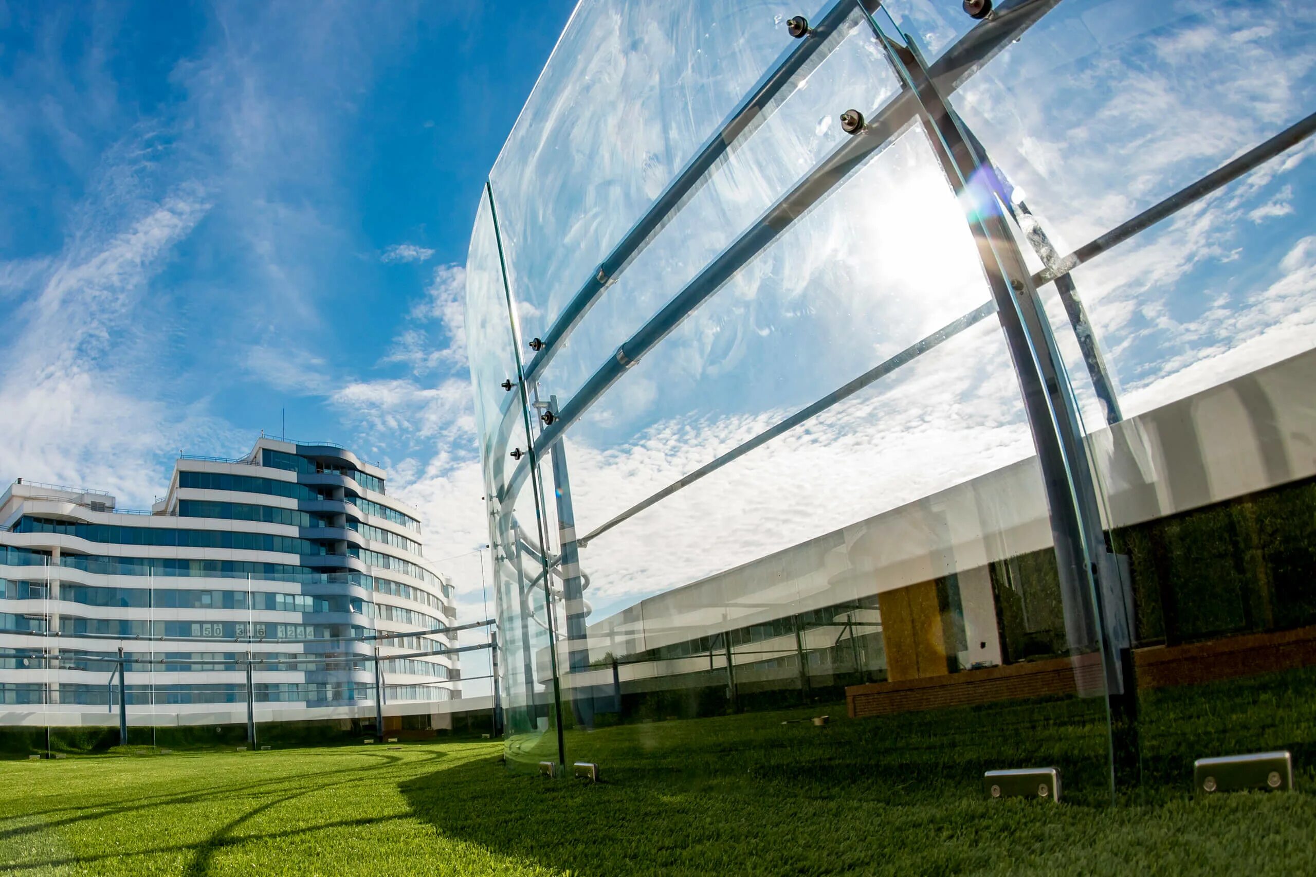 Стеклянные конструкции. Glass constructions. Обои архитектура. Алюминиевые каркасы окон небоскребов. Высотные стеклянные здания.