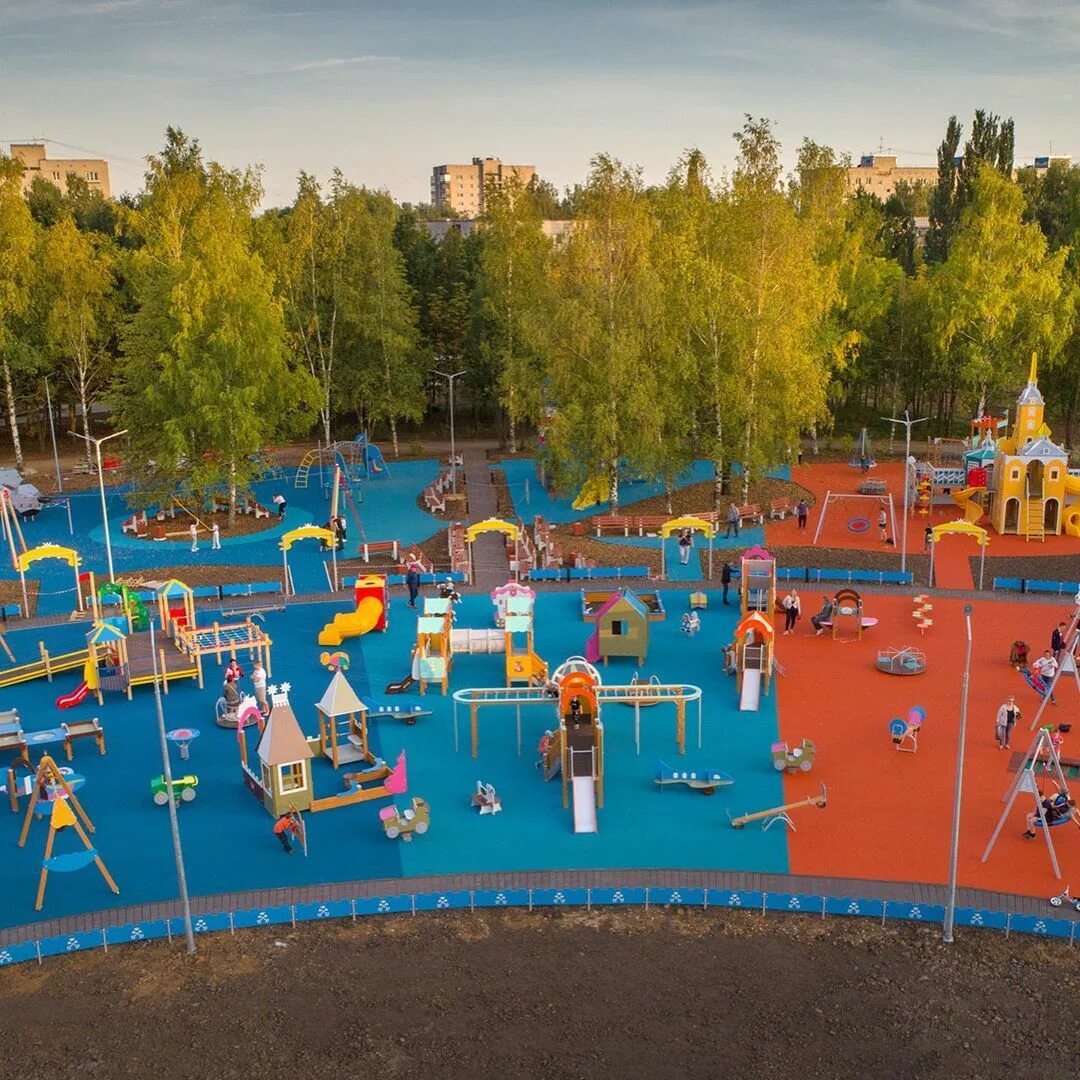 Погулять во владимире. Добросельский парк во Владимире детская площадка.