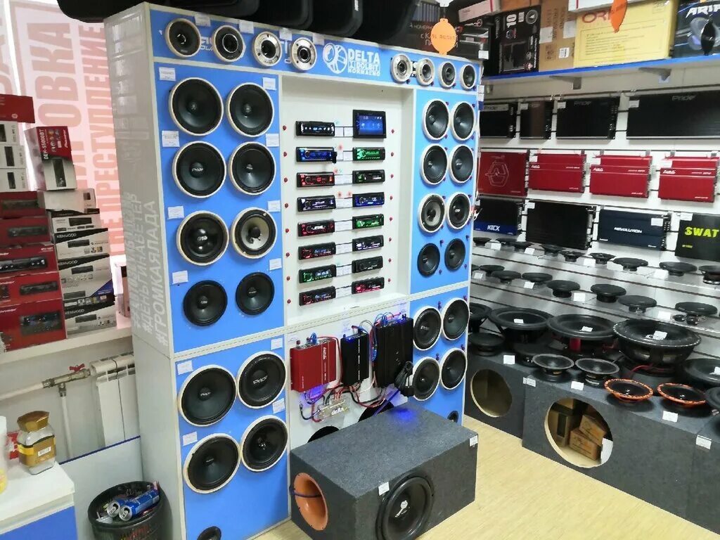 магазин автозвука. автозвук магазины адреса. интерьер магазина автозвука. магазин автозвука в белгороде. автозвук магазины адреса.