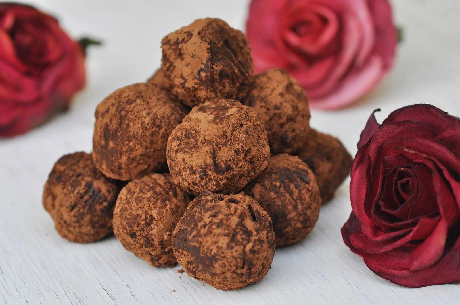 Меланогастер брума. Японские шоколадные трюфели. Черный перигорский трюфель. Трюфель truffle конфеты. Мраморный трюфель.