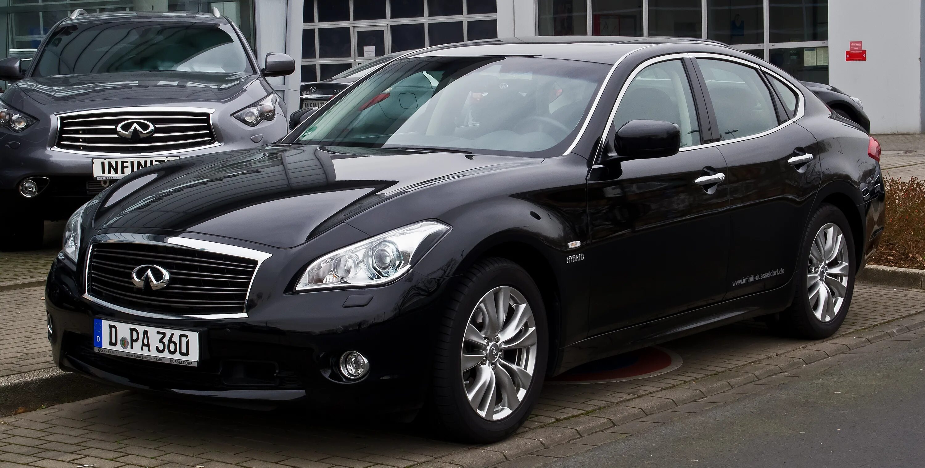 Инфинити седан м 35. Infiniti q70. Инфинити q70 2010. Q35 infineti.