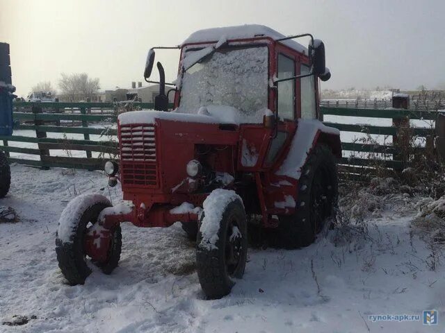 Трактор МТЗ 80 С большой кабиной. МТЗ 82 1997. Трактор МТЗ 80 красный. МТЗ 80 красный с малой кабиной.