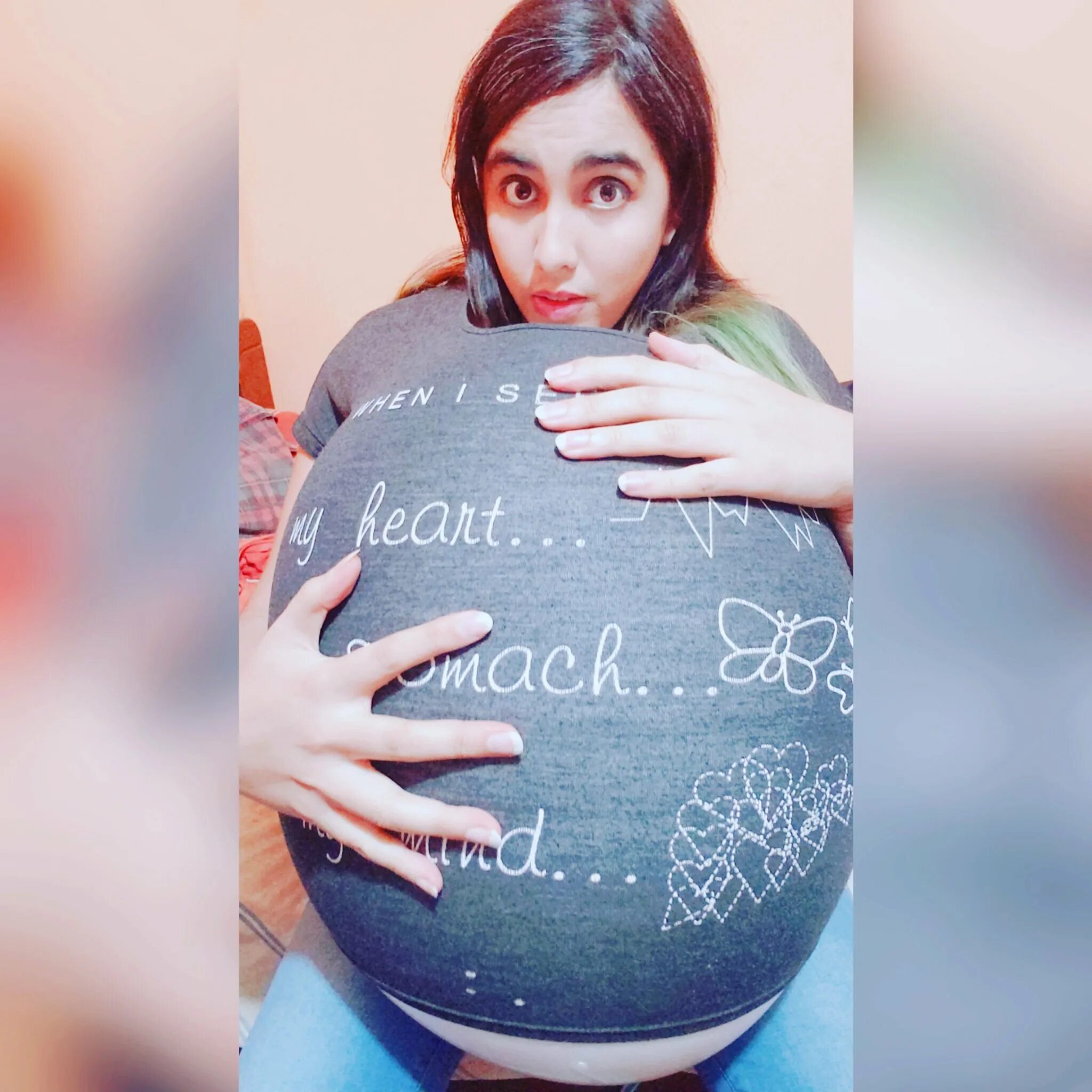 Balloon belly. Girl with balloon belly. Дженни инфлатион. Белли инфлатион мику. Imbapovi belly inflation.