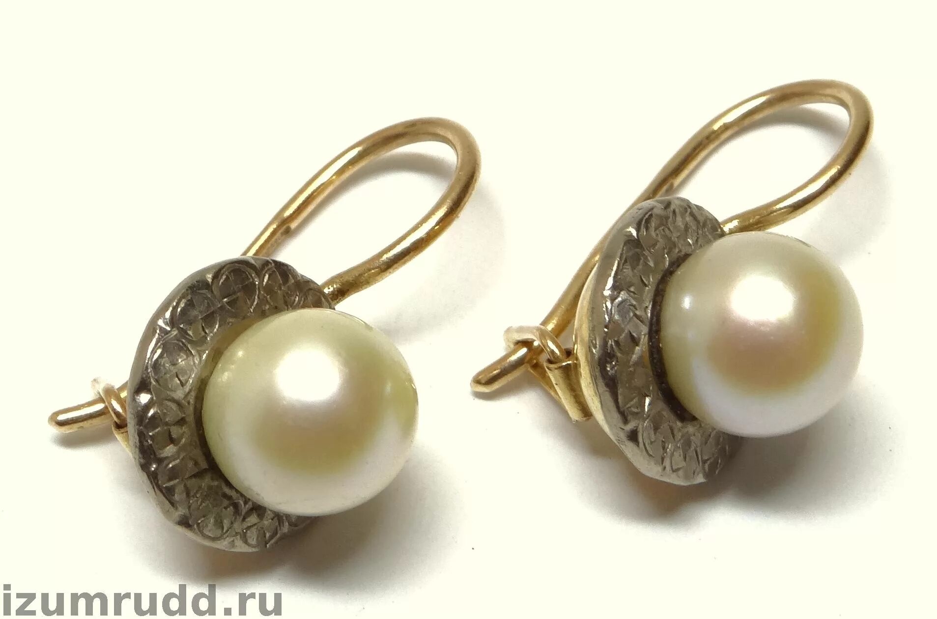 серьги с жемчугом фаберже. золотой жемчуг. золотистый жемчуг. золотое кольцо с жемчугом и бриллиантами. золотые серьги с крупным жемчугом.