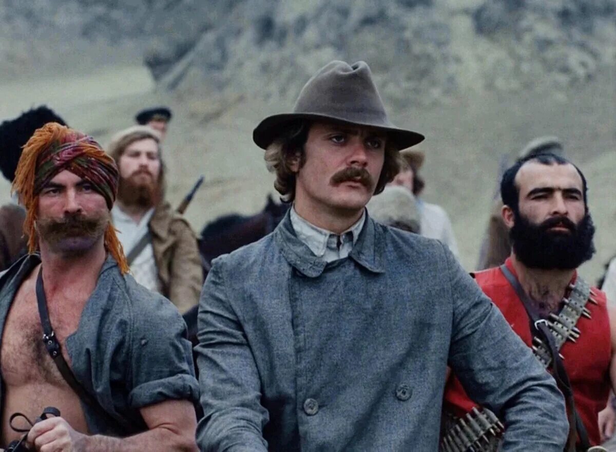 Александр кайдановский лемке. Свой среди чужих чужой среди своих фильм 1974 шилов. Никиты михалкова «свой среди чужих, чужой среди своих» (1974). Ротмистр лемке александр кайдановский. Свой среди чужих чужой среди своих фильм 1974.