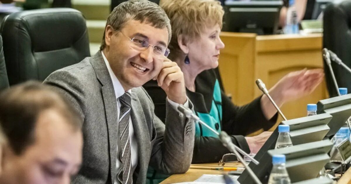 Валерий николаевич фальков. Ректор тюмгу. Ректор тюменского государственного университета. Ректор тюменского государственного университета. Ректор тюменского государственного университета.