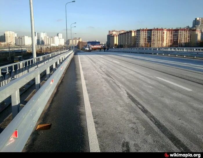 Путепровод санкт петербург. Октябрьский путепровод Санкт-Петербург. Приморский путепровод. Дунайский путепровод Санкт-Петербург. Виадук СПБ Савушкина.