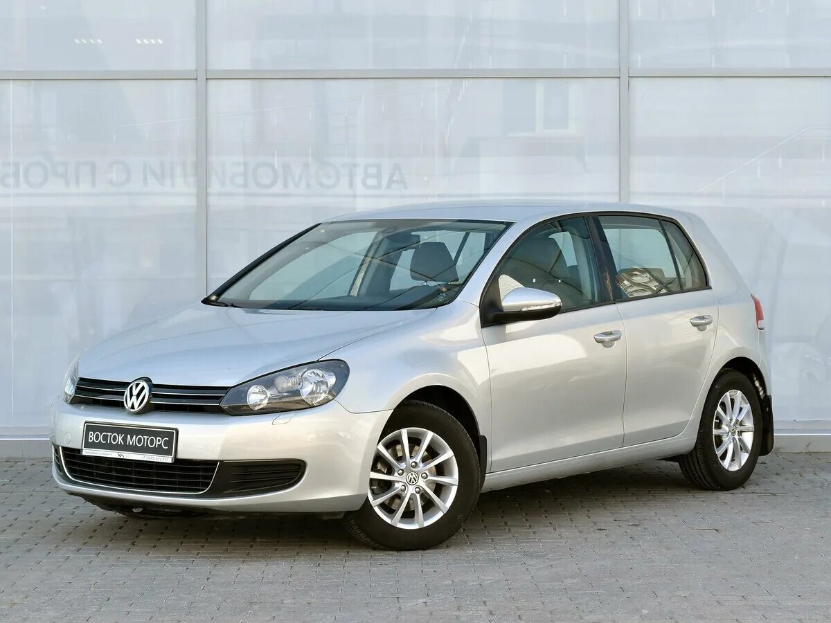 Wv passat 2011. Аренда авто тюмени авито. Авито тюмень фольксваген. Т797хх116 фольксваген поло в казани. Фольксваген пассат белый 2011.