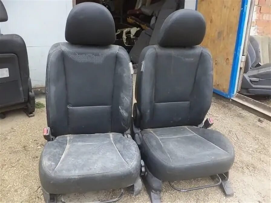 Передние сиденья Киа Спортейдж 2. Kia Sportage 1 сидения. Переднее сидение Kia Sportage 2. Киа спортаже 2 переднее сиденье.