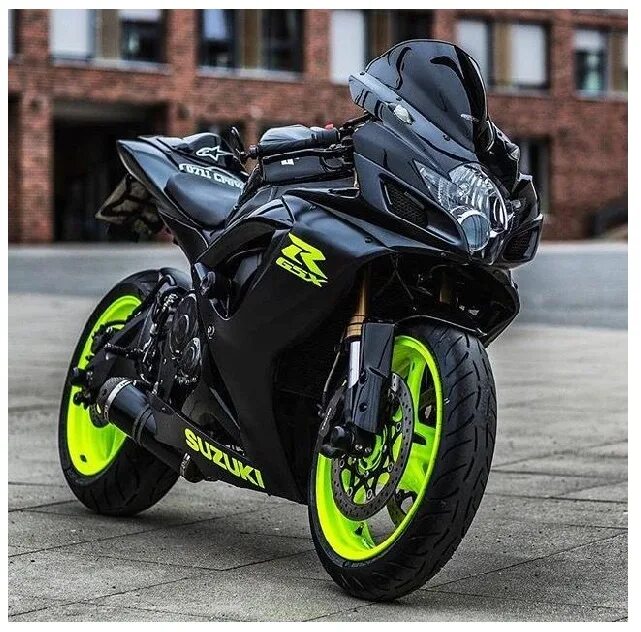 Мотоцикл за 2 миллиона. Suzuki gsx-r1000r. Honda fireblade cbr 1000 rr-r 2020. Сузуки спорт мотоцикл. Yamaha r6 2022.