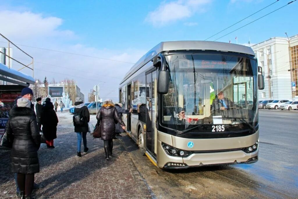 Электробус 7. Электробус Тролза 2019. Электробус Омск Тролза. Тролза 52501. Энгельс электробус троллейбус.