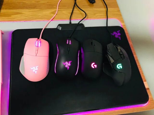 Razer x hello kitty. Razer quartz мышка. razer basilisk pink. мышка рейзер розовая. razer basilisk quartz.