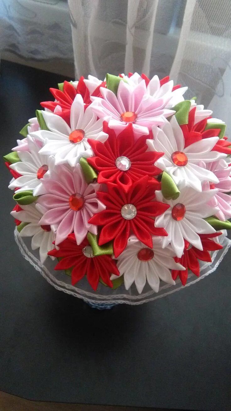 Pin on kurdela nakışı / Embroidery Ribbon crafts, Fabric flowers diy, Fabric flo