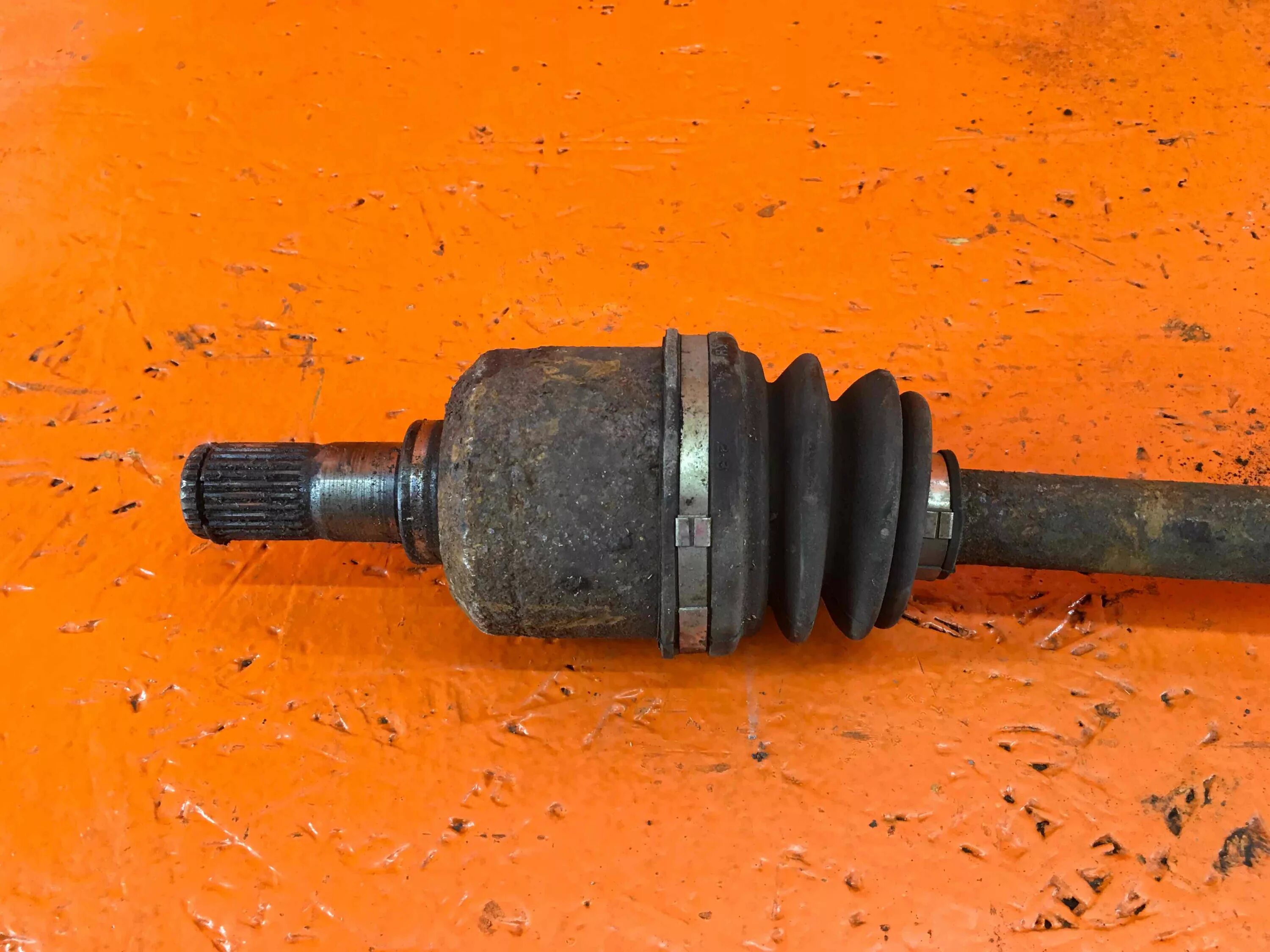 Туксон 1 автомат привод передний левый. Привод туксона. Привод камри mcv30. Вд. 495002e550.