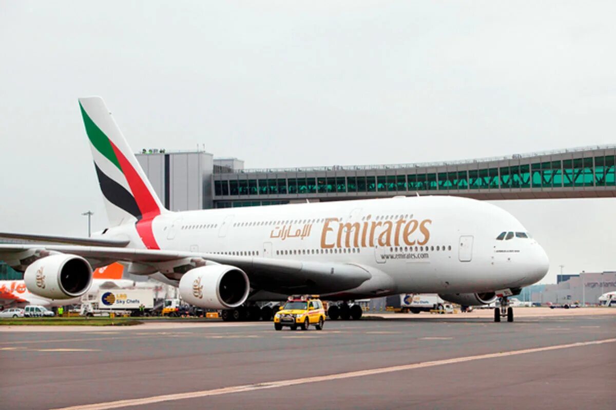 Катар купить авиабилет. A380 Emirates. Emirates Airlines a380. Boeing 787 Emirates. A380 Emirates los Angeles.