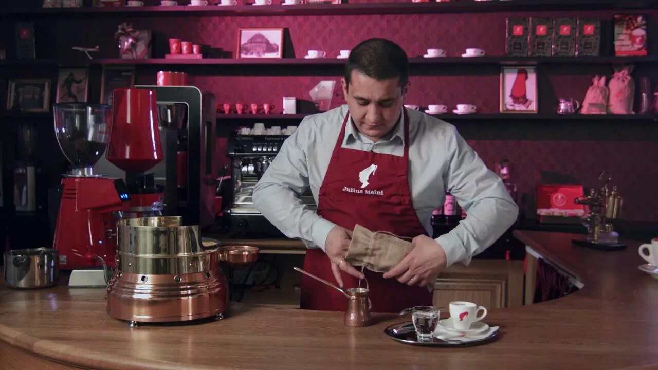 Мастер класс по приготовлению кофе. Мастер класс по приготовлению кофе. Бариста. Мастер класс по приготовлению кофе. Кофейня бариста.