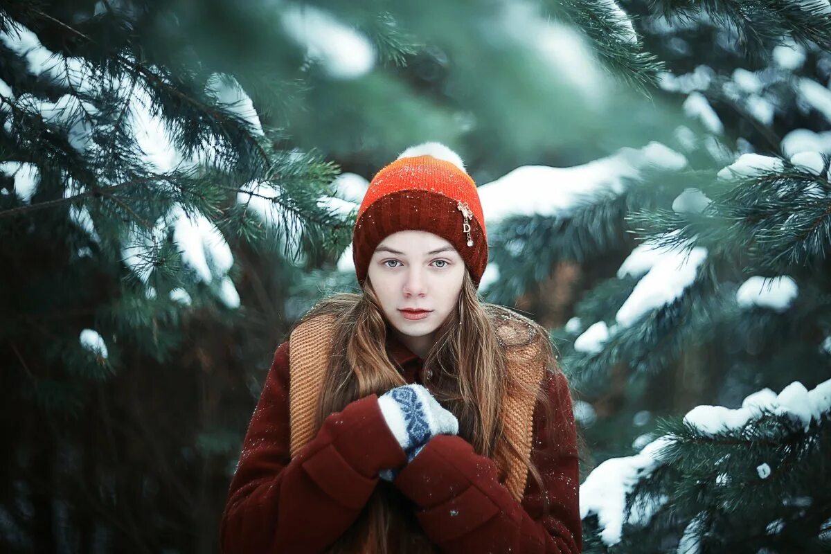 Зимняя фотосессия в лесу девушек идеи. Фотосессия зимой. зимняя фотосессия в лесу. девушка в зимнем лесу. фотосессия в лесу зимой.