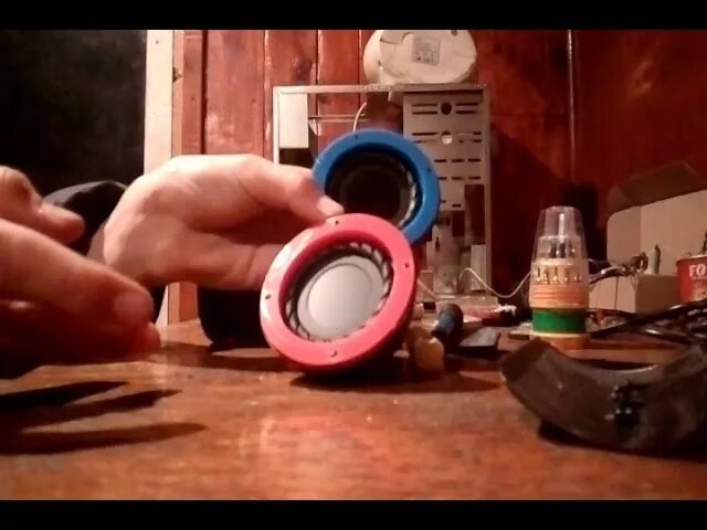 Как разбирается колонка. Колонка фм2 jbl разбор. разобрать блютуз колонку jbl. колонку jbl charge 2 разбор. jbl charge 2+ разобранная.