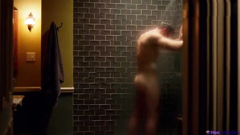 John Krasinski Nude Movie Scenes And Shirtless Beach Photos. 