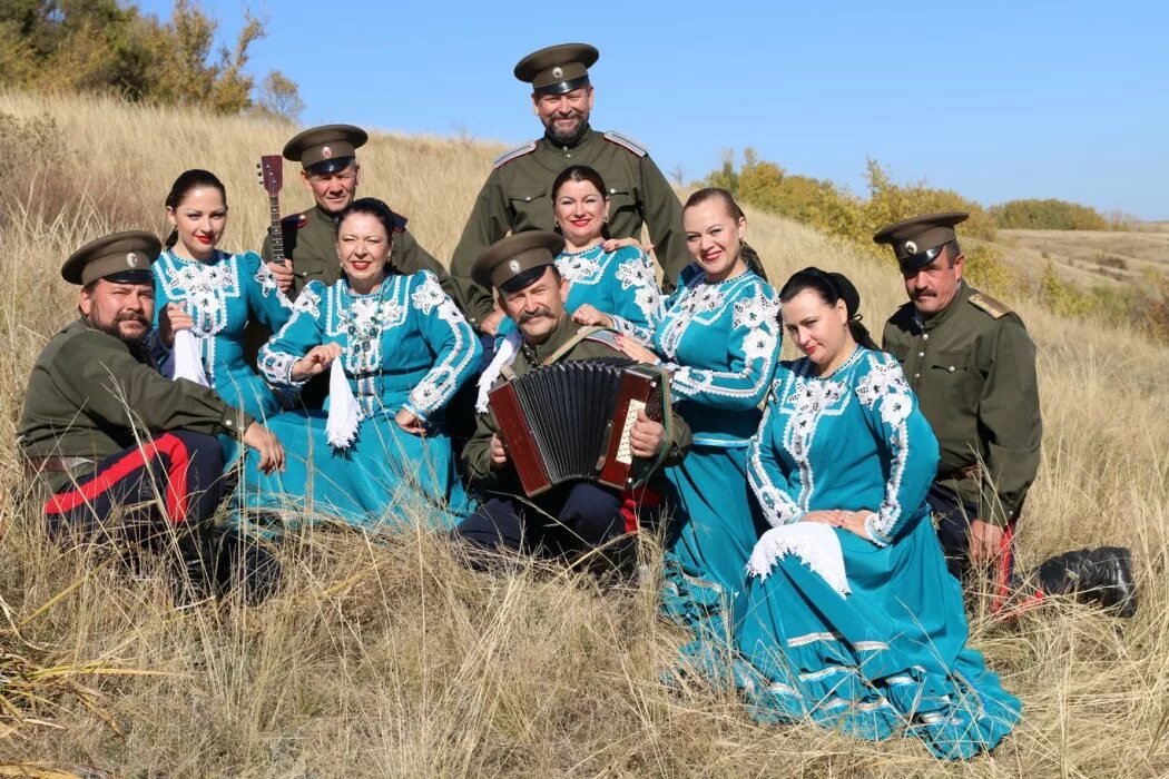 казачья культура. ансамбль казаков ростов на дону. казачий хор донских казаков. казачий песенный фольклор кубани. боковская казачий ансамбль.