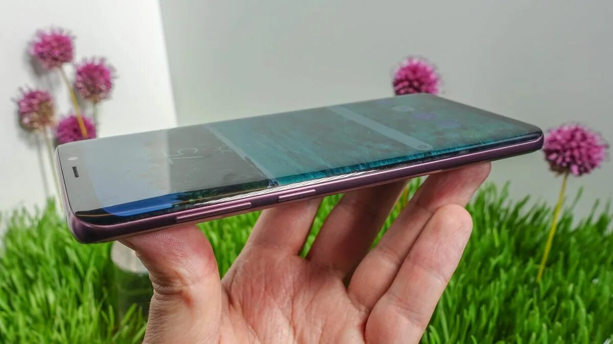 Samsung galaxy 9 экран