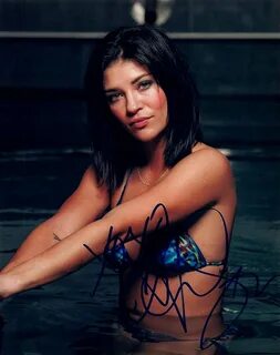 Slideshow jessica szohr bikini.