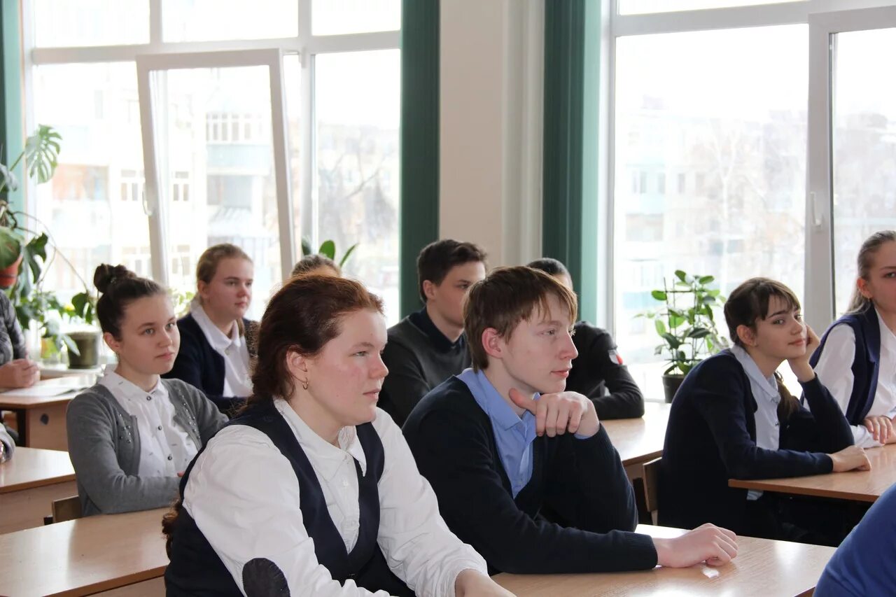 учителя сколково тамбов. школа совместного обучения. директор школы 18 тамбов. окей школа иностранных языков красноярск. татановская сош ученики.