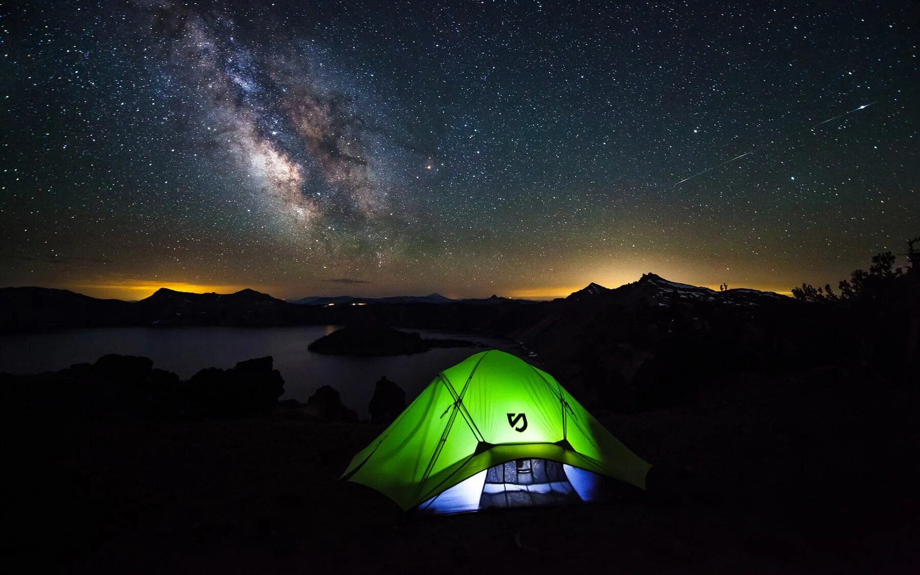 Палатка Camping Tent. Палатка Кемп 4. Палатка в горах. Ночная палатка.