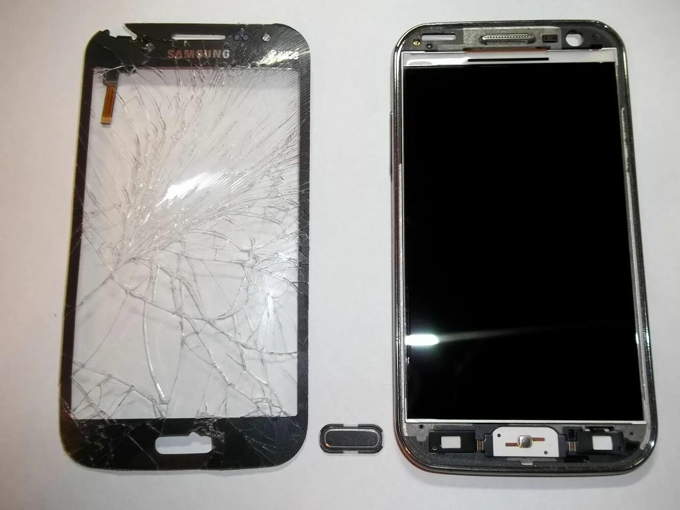 Заменить стекло на смартфоне цена. Стекло на самсунг а02s. Самсунг а52 стекло корпус. Замена стекла на телефоне. Отремонтировать стекло на телефоне.