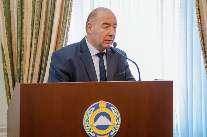 Нефедов кчр. Дахир гербеков правительство кчр. отаров кчр. дмитрий коробейников кчр. мазитов кчр.