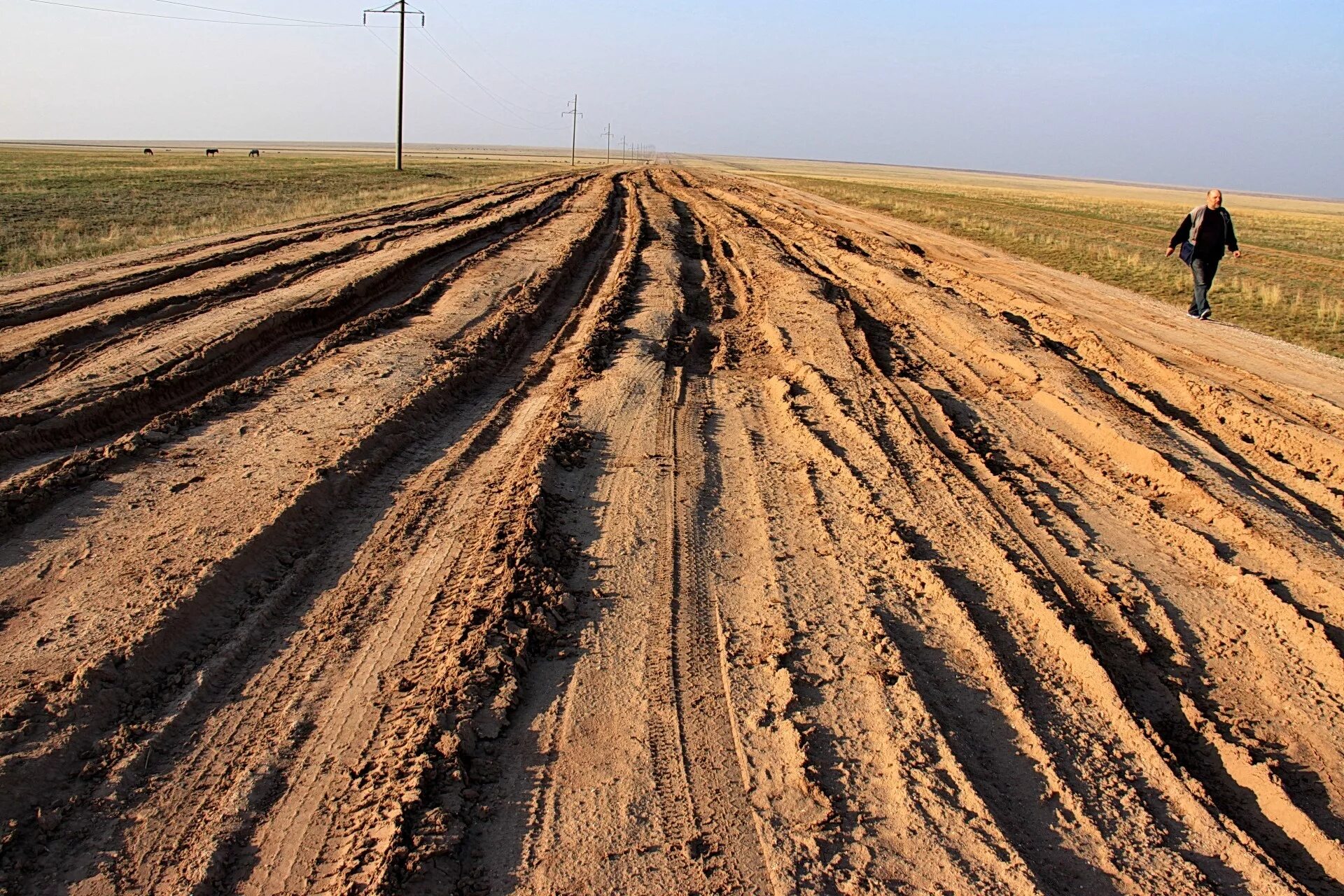 Дороги Казахстана. Дорога в Казахстан. Песчаная дорога. Плохие дороги в Казахстане.